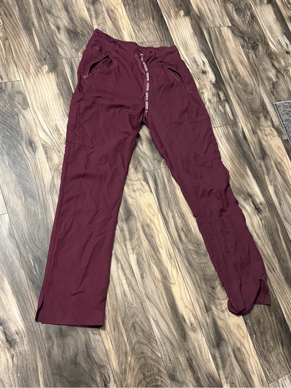 Women's maroon med couture scrub pants - Casual Everyday Comfort
